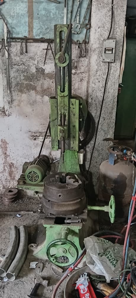 Slotting Machine